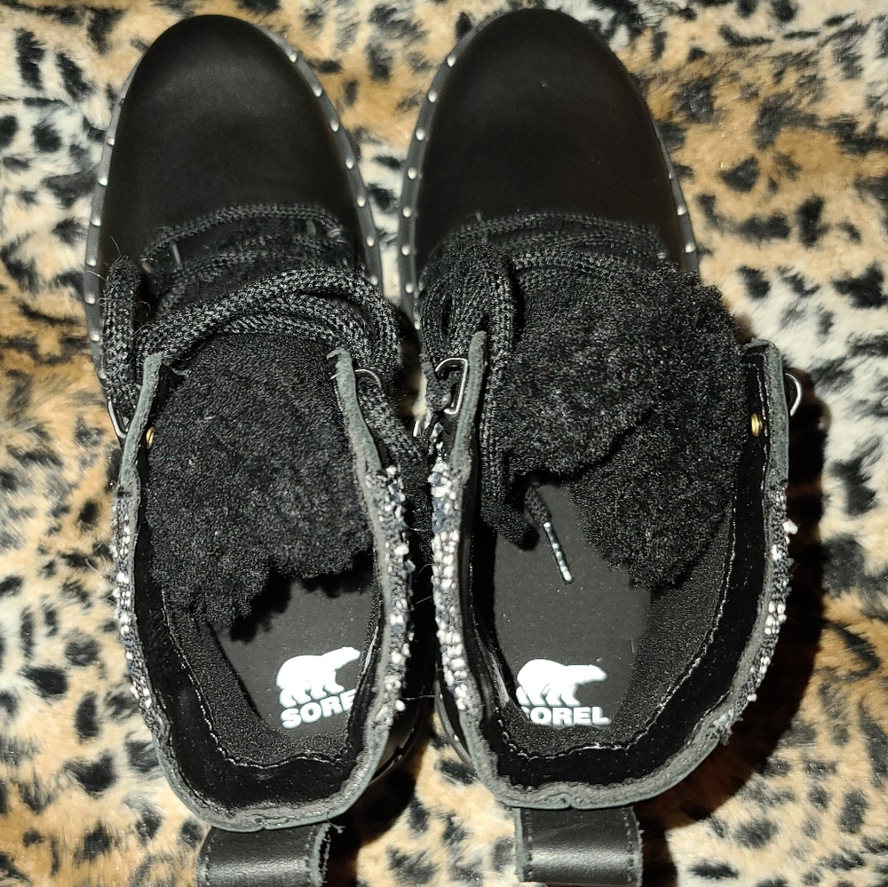 Sorel Boots - Picture 10 of 16